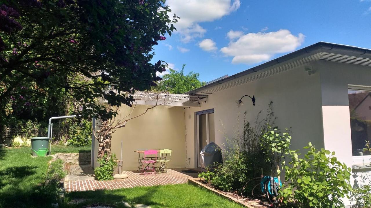 Gartenchalet Rotkehlchen Bad Homburg vor der Höhe Buitenkant foto